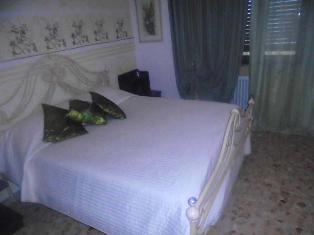 Tropical Bed&Breakfast Lucca Exterior photo